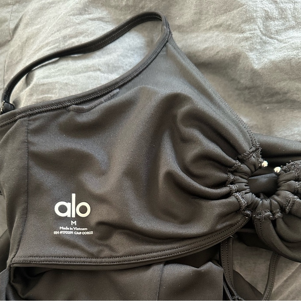 Alo Airlift A-List Onesie - Picture 5 of 7